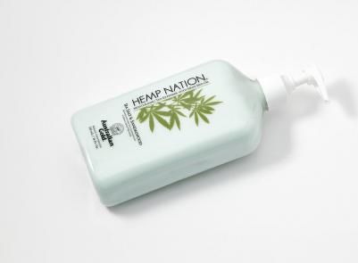 Питательный лосьон для тела Hemp Nation Sea Salt & Sandalwood с комплексом усиления оттенка загара – фото 5
