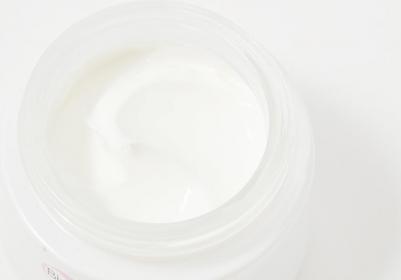 Дневной крем для лица SPF20 WHITE PRO 50 мл – фото 4