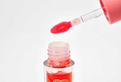 ухаживающее масло для губ в оттенке "Peach" – фото 2