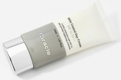 Дневной уход Sun Mela Control Day Cream SPF 32 PA++ 50 мл – фото 5