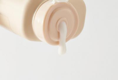 Молочко для тела Urban Fit миндаль, 400 мл – фото 1