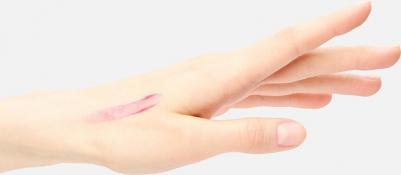 Бальзам для губ и лица Juicy berry tinted lip & cheek balm 3 г – фото 4