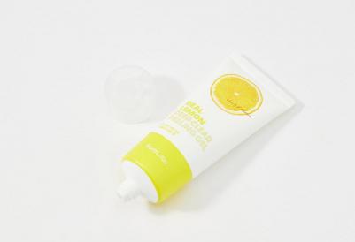 Отшелушивающий гель с экстрактом лимона Real Lemon Deep Clear Peeling Gel 100 мл – фото 7