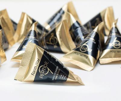 Скраб для очищения пор с комплексом из 9 пептидов, в пирамидках / BLACK SNAIL & PEPTIDE9 7 г х 25 шт – фото 9