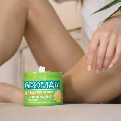 Талассо Скраб осветляющий с гранулами лимона 600 гр – фото 2