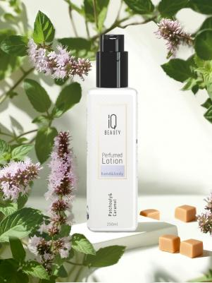 Средства для ухода за руками Парфюмированный лосьон для рук и тела "Нероли и Розовый перец" 250