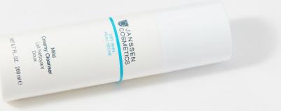 Эмульсия очищающая нежная / Mild Creamy Cleanser DRY SKIN 200 мл – фото 20