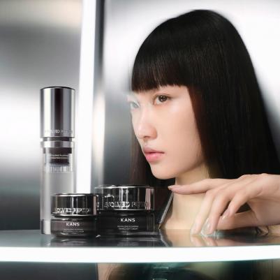 Эссенция для лица Восстанавливающая сыворотка для лица Revitalizing Plumping Illuminating essence 40 – фото 6