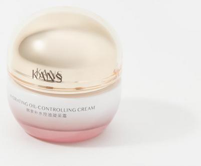 Крем для лица Матирующий увлажняющий крем для склонной к жирности кожи лица Hydrating Oil-Controlling – фото 5