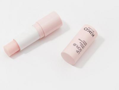 Скраб для губ, нежное отшелушивание губ в форме карандаша – фото 4