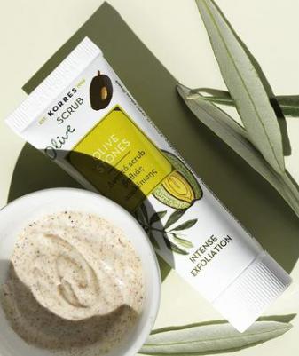 Скраб с оливковыми косточками 18 мл – фото 1