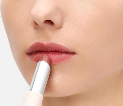 Бальзам для губ оттеночный Colored Lip Balm – фото 2