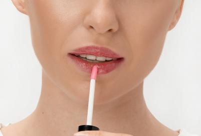 Масло для губ Lip Oil Glow & Care, цвет 01 Raspberry 4,7 мл – фото 7
