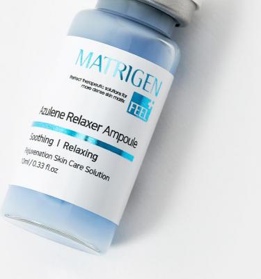 Azulene Relaxer Ampoule Успокаивающая сыворотка с гиалуроновой кислотой и азуленом для чувствительной кожи лица, 10 мл – фото 3