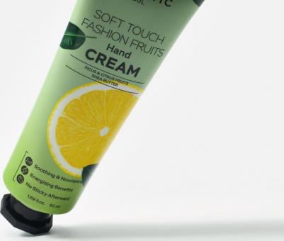 крем для рук SOFT TOUCH FASHION FRUITS Hand Cream 50 мл – фото 2