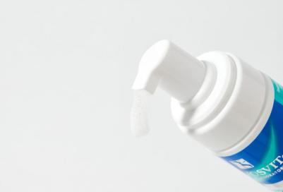 Гиалуроновая пенка для умывания, снятия макияжа и BB крема, 160 мл – фото 1