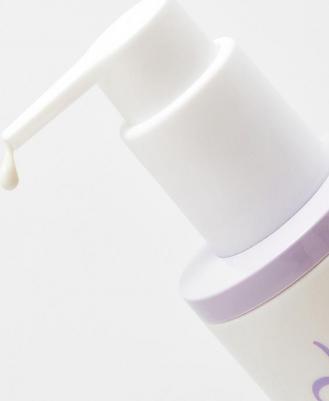 Молочко для тела Натуральный увлажняющий флюид для тела с экстрактом родиолы розовой и маслом карите 200.0 – фото 2