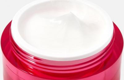 Ночной крем для лица скульптурирующий Retinol Contour Care Night Sculpting Face Cream – фото 5