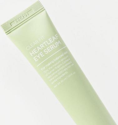 Сыворотка для глаз Сыворотка для кожи вокруг глаз балансирующая с экстрактом хауттюйнии Heartleaf Eye Serum – фото 15