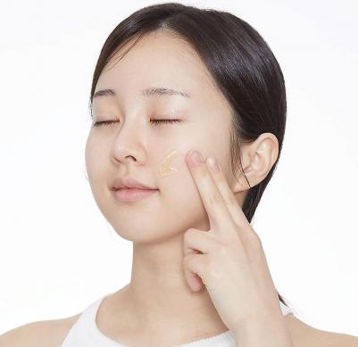 Витаминная сыворотка с микроиглами для сияния кожи Vita-Light Reedle Shot 100 50 мл – фото 11