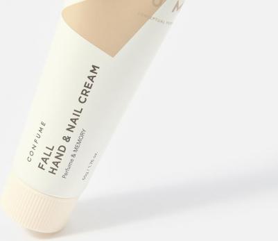 Парфюмированный крем для рук Fall perfume memory hand & nail cream 50 г CONFUME – фото 1