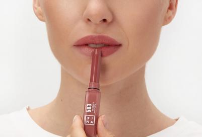 Увлажняющая помада для губ The Color Lip Glow 1.6 г – фото 8