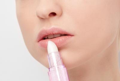 Помада для губ мерцающая B.Colour Holographic Lipstik т.02 Unicorn 4 г – фото 2