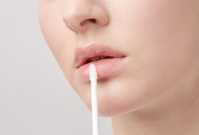 Блеск для губ LIPGLOSS увлажняющий – фото 4