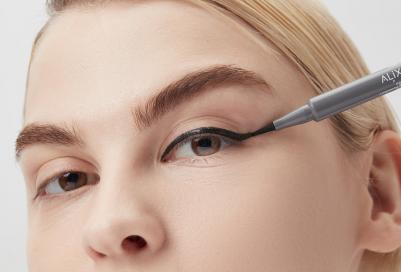 Подводка-фломастер для глаз Inkliner pencil black 1.1 мл – фото 5