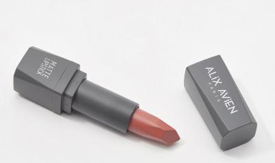 Помада для губ Lipstick matte с матовым финишем 8682538210049 – фото 5
