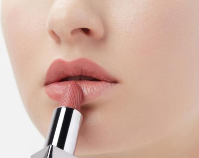 Помада для губ Lipstick satin touch с матовым финишем 8682538224718 – фото 3