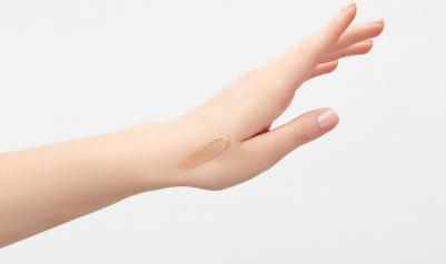 Аква Билишес флюид увлажняющий тональный SPF30 с эффектом естественного сияния кожи 40мл – фото 4