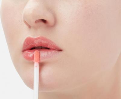 Блеск для губ Lip Brilliance (02) – фото 4