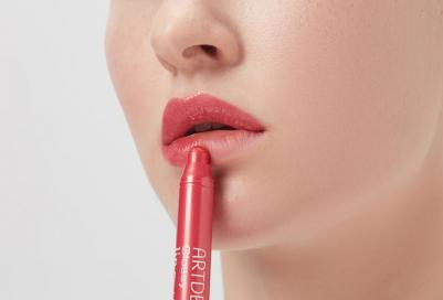 Блеск для губ питательный Glossy Lip Chubby 4052136253535 – фото 6