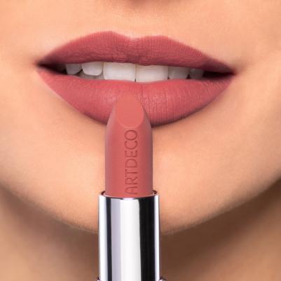High Performance Lipstick Mat Матовая губная помада №724 4г – фото 2