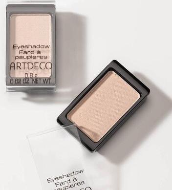 Тени для век Eyeshadow Matt (551) – фото 3
