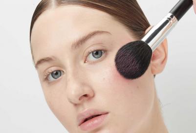 Кремовые румяна в стике Cream blush тон 03 Cute Shy – фото 3