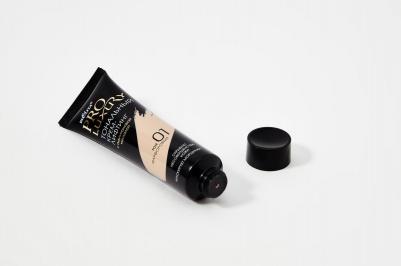 Pro Luxury Тональный крем-лифтинг с гиалуроновой кислотой №01 30мл – фото 8