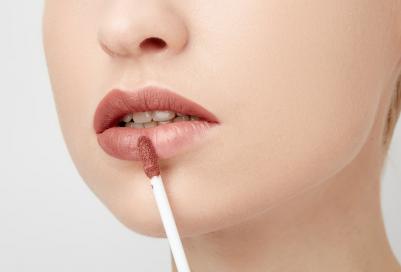 Блеск для губ SUPER STAY MILLION KISSES 8H 4810156047134 – фото 16