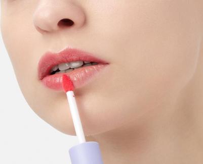 Жидкая помада-тинт для губ Sweet gloss tinted 2 in 1 2.5 мл 8050246200223 – фото 6