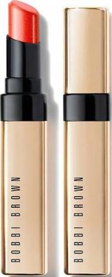 Luxe Shine Intense Губная помада Showstopper – фото 1