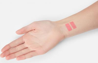 Палетка румян Blush Affair Cream & Powder Palette, 010 Stunning Strawberry – фото 16