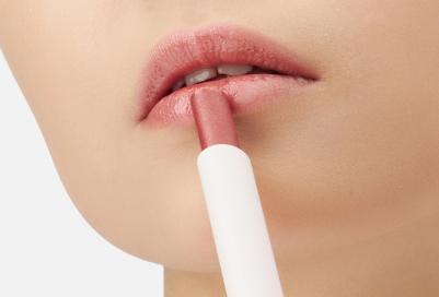 Помада для губ с мерцанием Diamond Glaze Gloss 1.6 г – фото 1