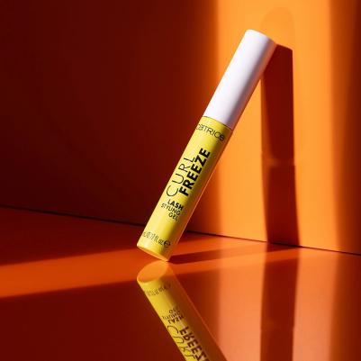 Тушь для ресниц Mascara Gel Curl Freeze Styling 010 Milky Black Tint, 8 ml – фото 5