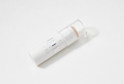 Хайлайтер для лица в стике Ultra Srobe кремовый тон 210 Золотое сияние – фото 2