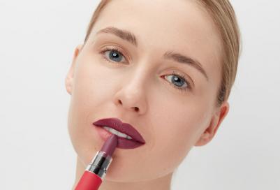 Помада для губ Матовая тон 16 рубиновое вино – фото 3