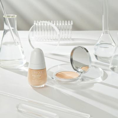 Almost Powder Make-up Легкая компактная пудра с антиоксидантами SPF15 Fair (01) – фото 3