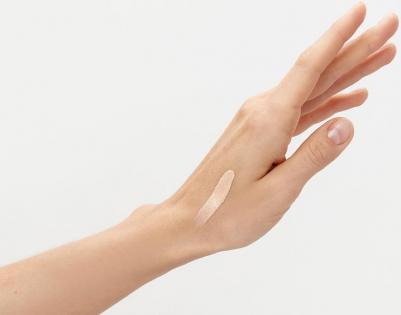 Тональная основа для лица SPF 50+ PA+++ Skin Fit Serum Foundation 30 мл – фото 10