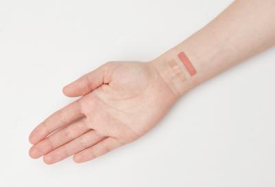 Палетка для лица Blush & Highlighter Duo Face т.01 Коралловый-золотистый 8 г – фото 10