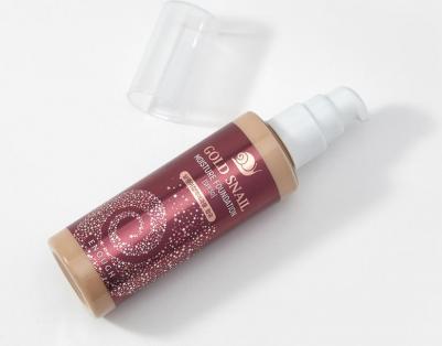Тональный крем с улиточным муцином Gold Snail Moisture Foundation Light Beige SPF30+ #13 – фото 5